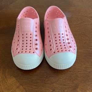 native shoes | toddler girl size 8